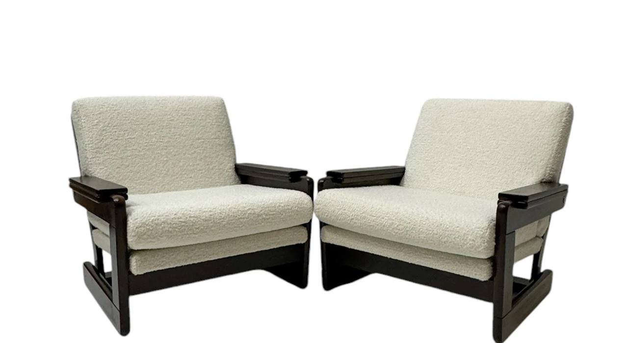 Mid-Century Modern Wenge Lounge Chairs with Bouclé Upholstery, 1970s